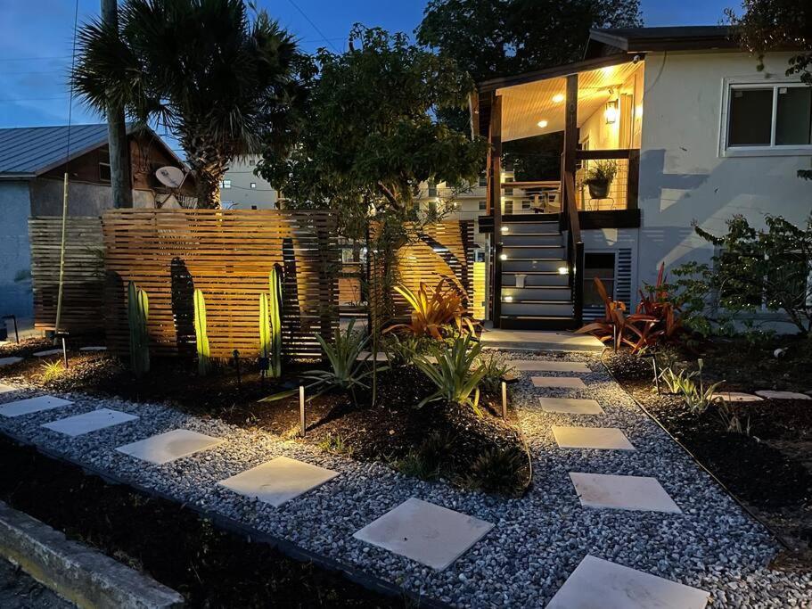 Shares View Luxury Apt Rockledge Exteriér fotografie