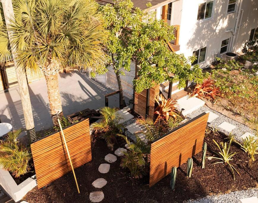Shares View Luxury Apt Rockledge Exteriér fotografie